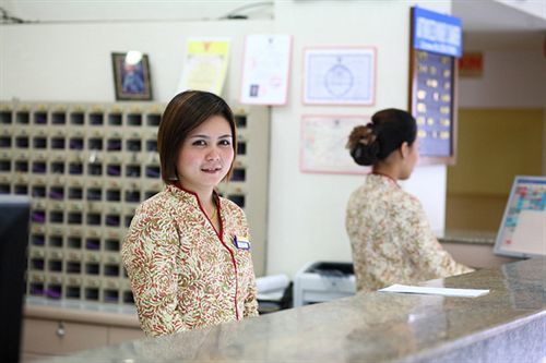 Thumrin Hotel Trang Dış mekan fotoğraf